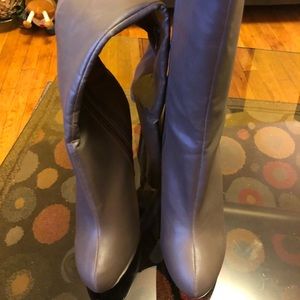 Never worn boots purchase at Victoria’s Secret